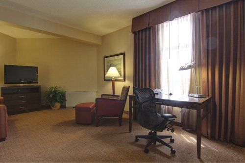 Hotel Hilton Garden Airport