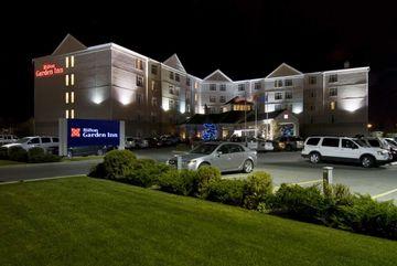 Hilton Garden Airport Hotel